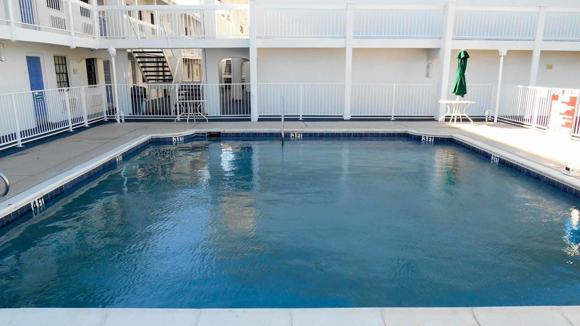 Motel 6-Garland, Tx - Northeast Dallas Экстерьер фото